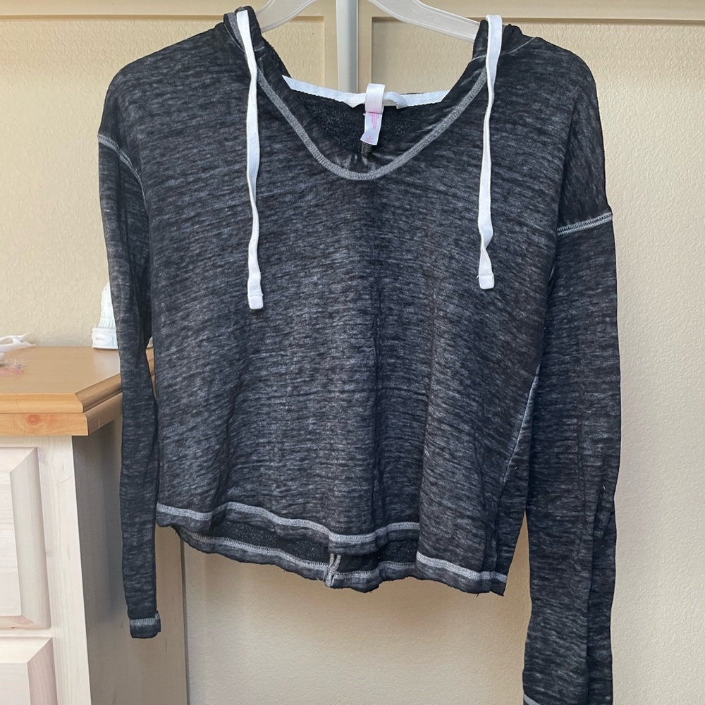 Xhilaration top